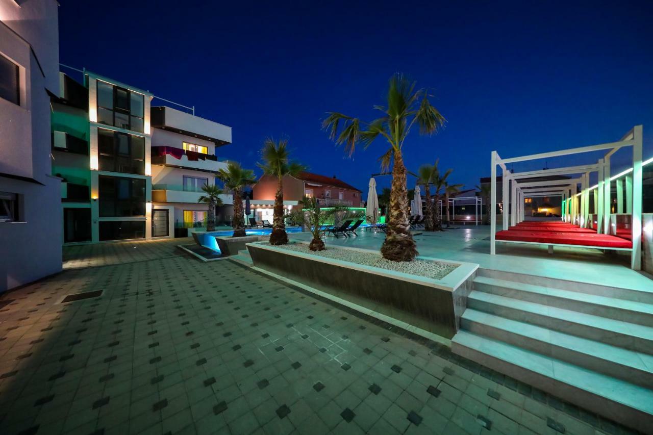 Boutique Apartments Ad Astra Бибине Екстериор снимка